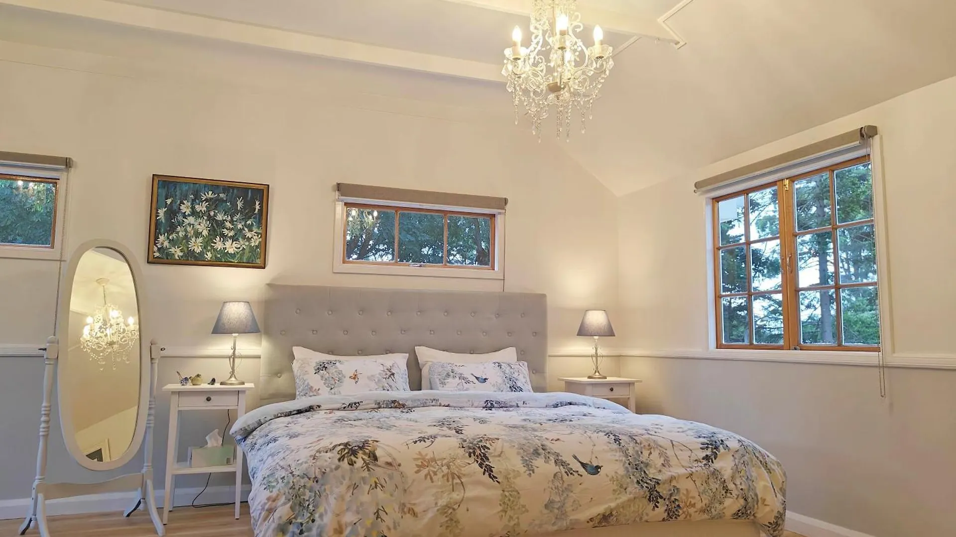 Wintergreen Manor At Малени Австралия